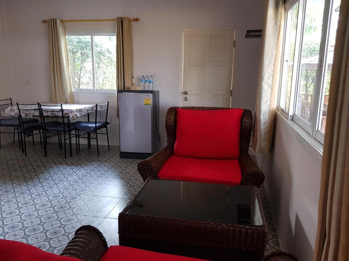 Nadee Resort Удон-Тхани Экстерьер фото